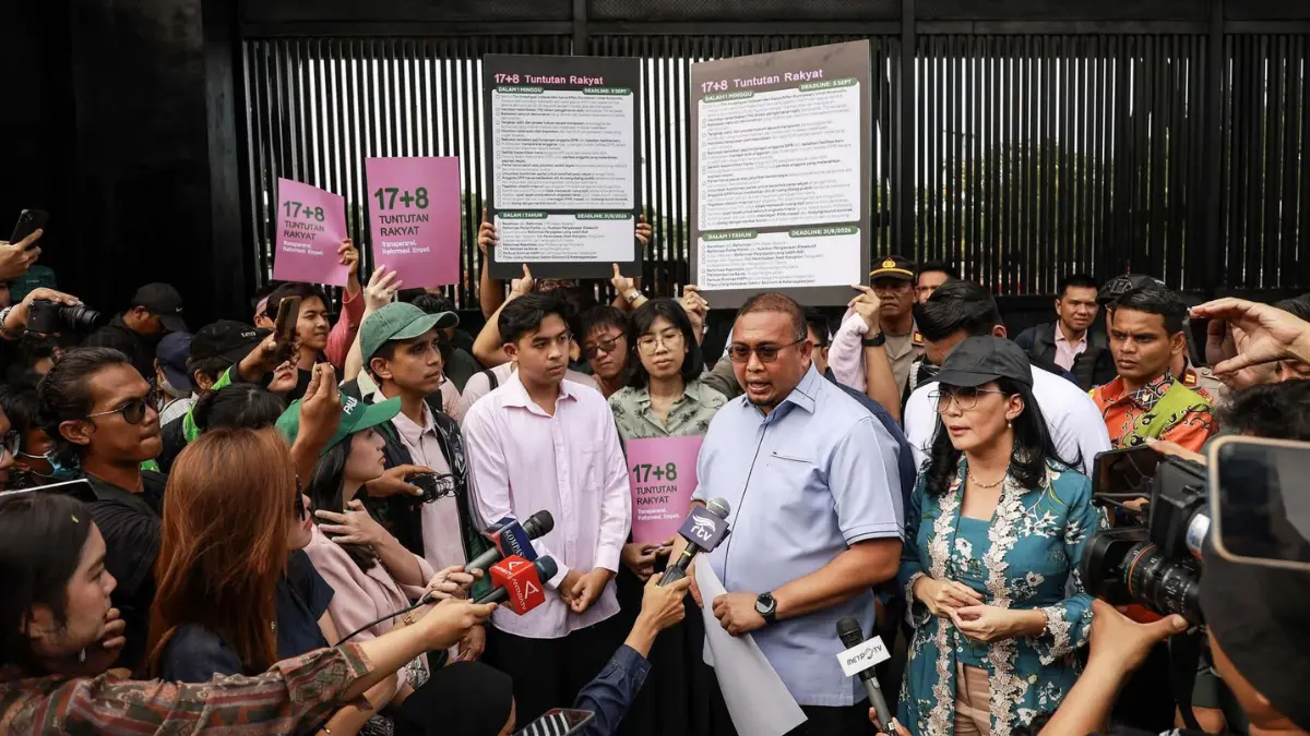 Satu tahun lalu, lahir sebuah dokumen yang kemudian dikenal sebagai 17+8 Tuntutan Rakyat.