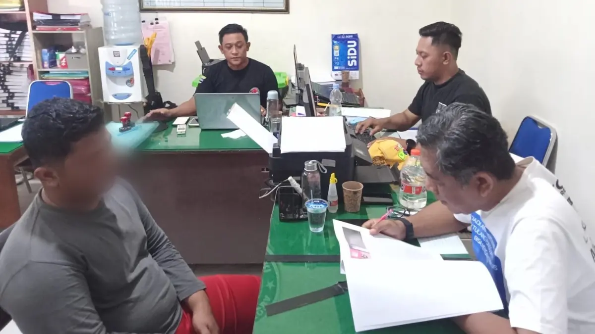 Residivis narkotika asal Kota Solo diperiksa di Mapolres Wonogiri. (DOK.POLRES WONOGIRI)