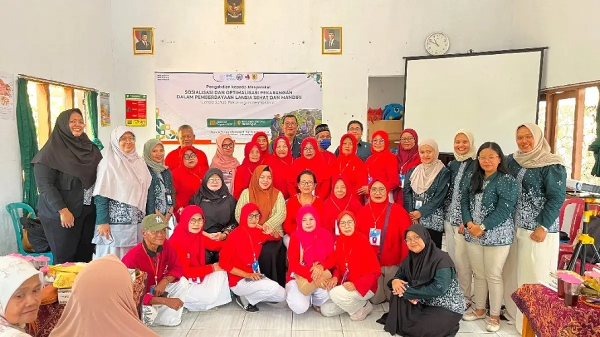 UNS Dorong Lansia Mandiri melalui Optimalisasi Pekarangan Rumah untuk Ketahanan Pangan Keluarga