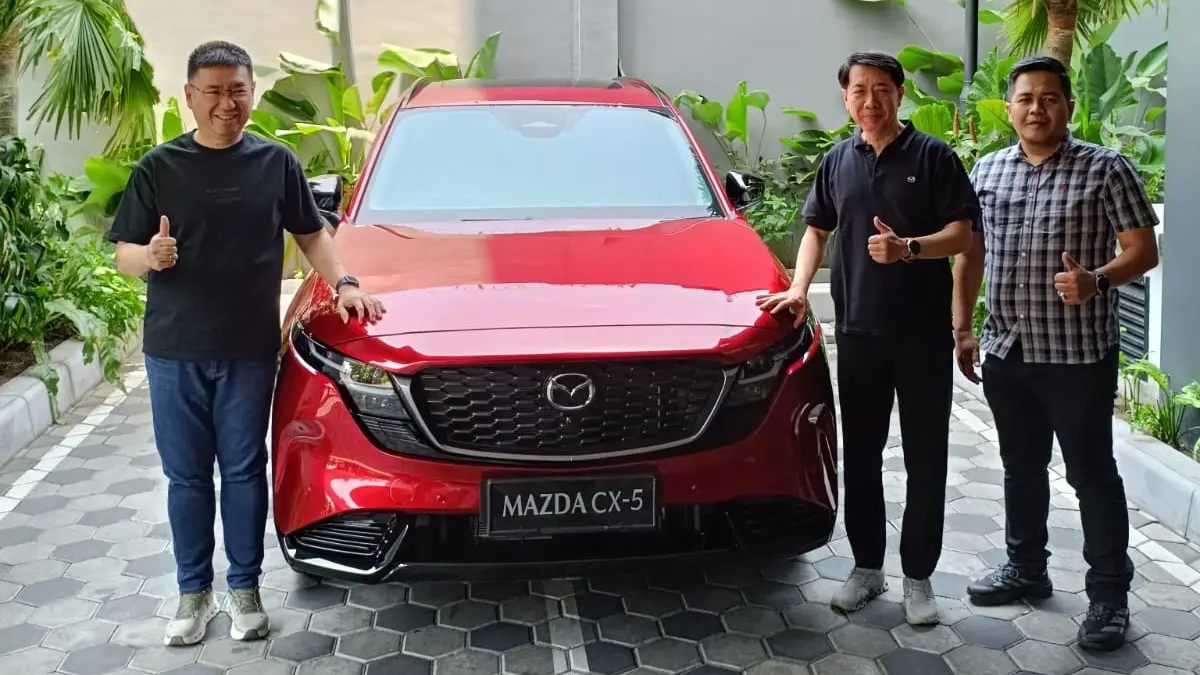 The All-New Mazda CX-5 membawa generasi terbaru salah satu SUV global Mazda. The New Mazda CX-30 menandai perkembangan perakitan lokal Mazda di Indonesia, sementara The All-New Mazda 6e Fastback turut diperkenalkan sebagai gambaran inovasi Mazda di era elektrifikasi. (ISTIMEWA)