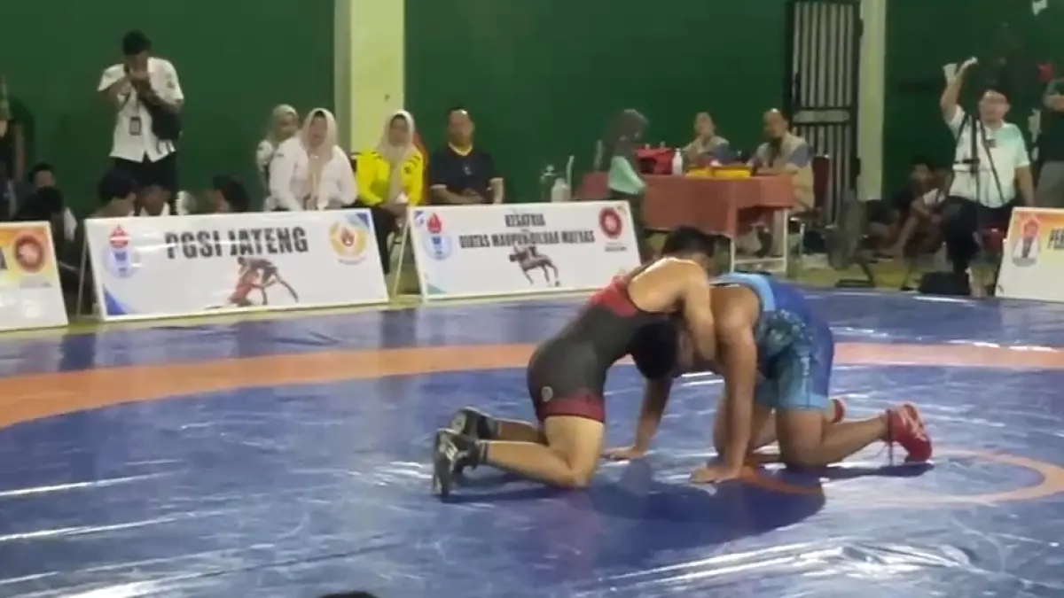 Pertandingan gulat di ajang Popda Jateng 2026. (Dok. PGSI Solo)