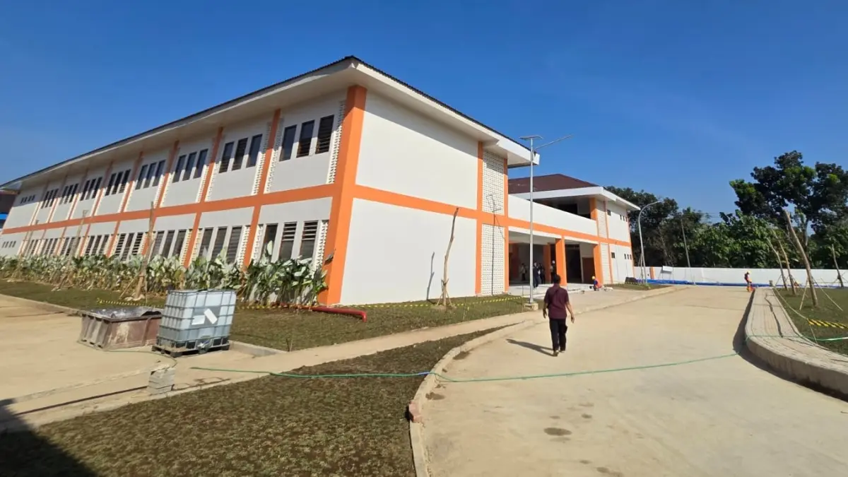 Sekolah rakyat terintegrasi Sragen di Kecamatan Mondokan mulai ditempati siswa. (Ahmad Khairudin/Radar Solo)