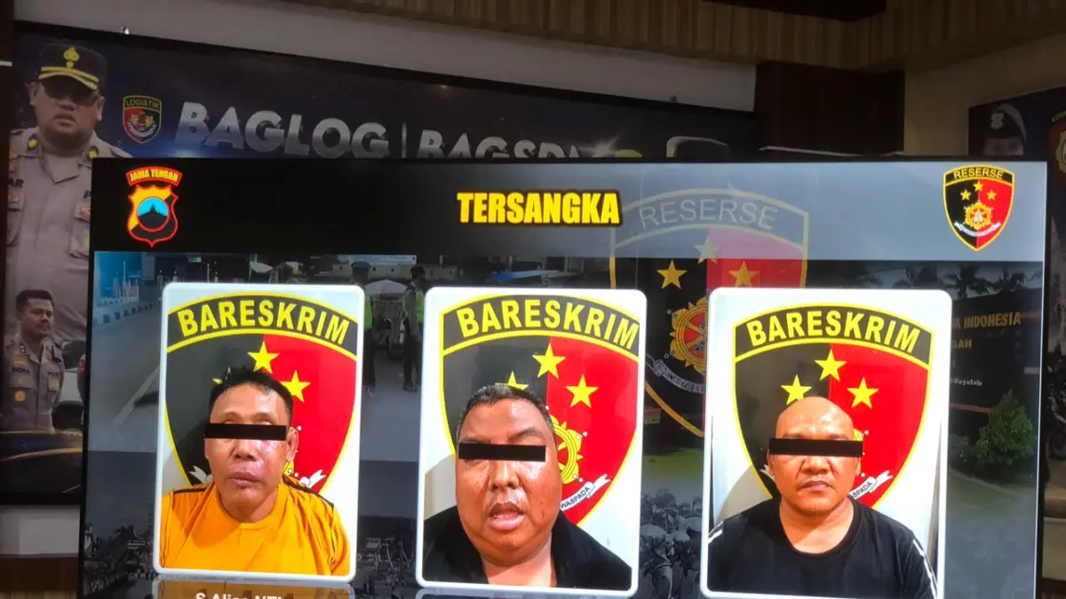 Tersangka pembobolan PT Wood Volio Hamiluhur di Desa Pilangsari Kulon, Kecamatan Nogosari, Kabupaten Boyolali. Mereka telah beraksi di 9 TKP. (ABDUL KHOFID/RADAR SOLO)