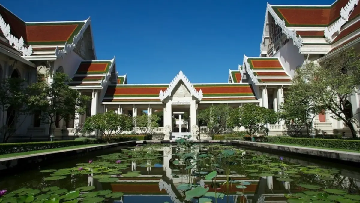 Chulalongkorn University, kampus terbaik di Thailand versi QS WUR.