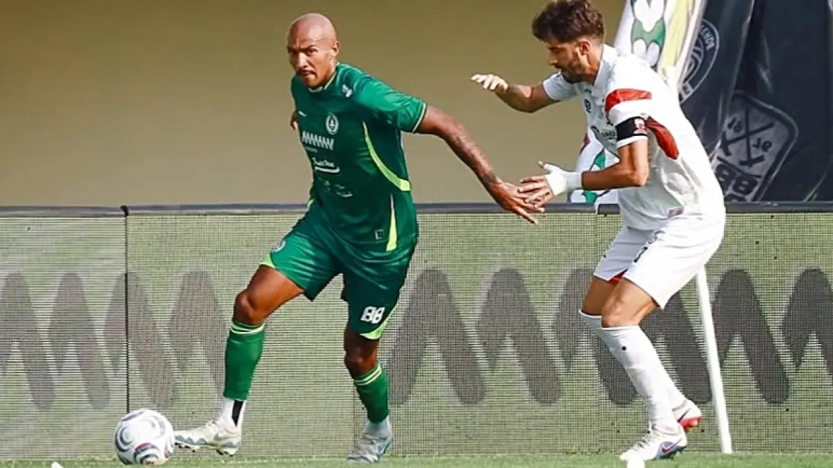 Laga Madura United melawan PSS Sleman di Super League 2026/2027