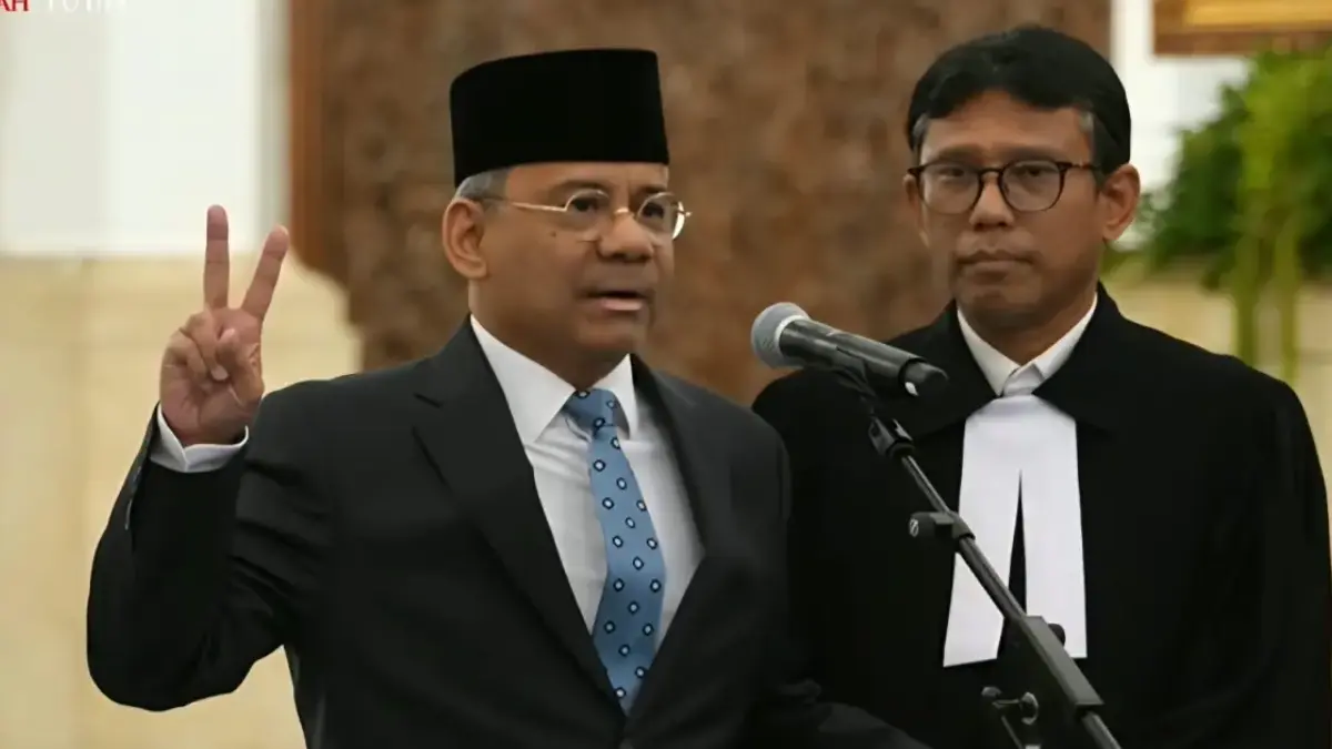 Suahasil Nazara resmi dilantik jadi Menteri Keuangan (Menkeu) gantikan Purbaya Yudhi Sadewa.