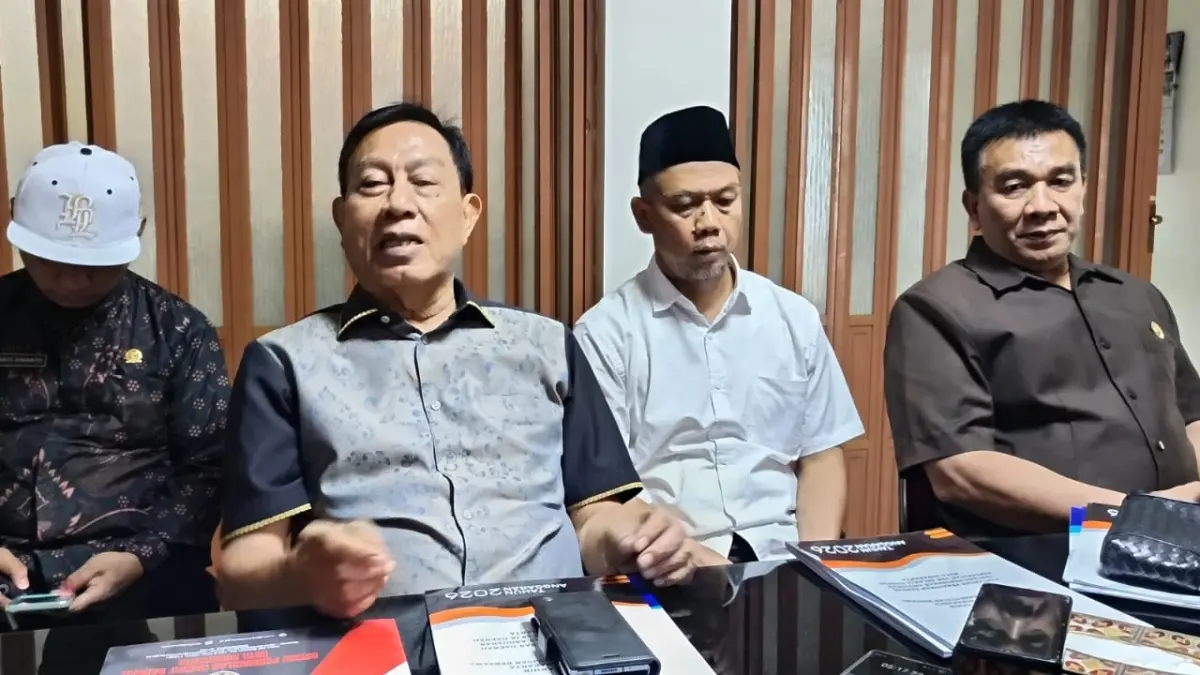 Badan Kehormatan DPRD Kota Solo beri keterangan terkait pemeriksaan Kevin Candra oleh Polda Bali. (A Christian/Radar Solo)