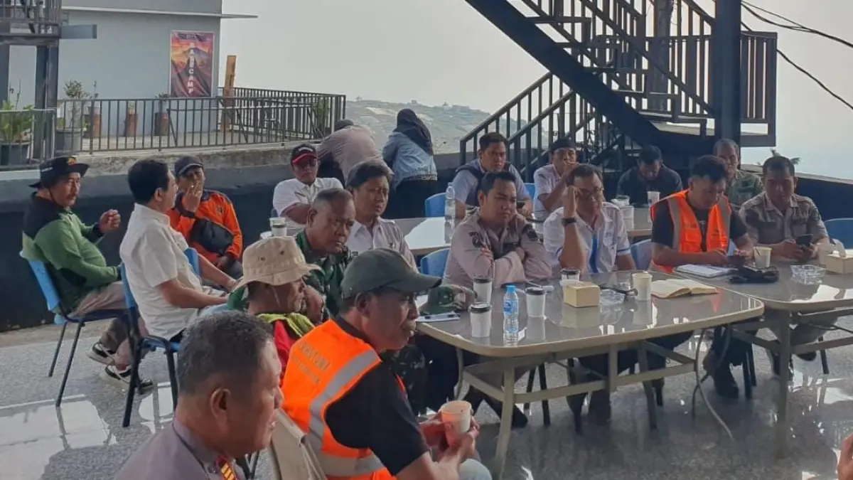 Rakor penanganan karhutla di Kawasan Gunung Lawu Karanganyar, Rabu (16/9/2026). (Rudi Hartono/Radar Solo)