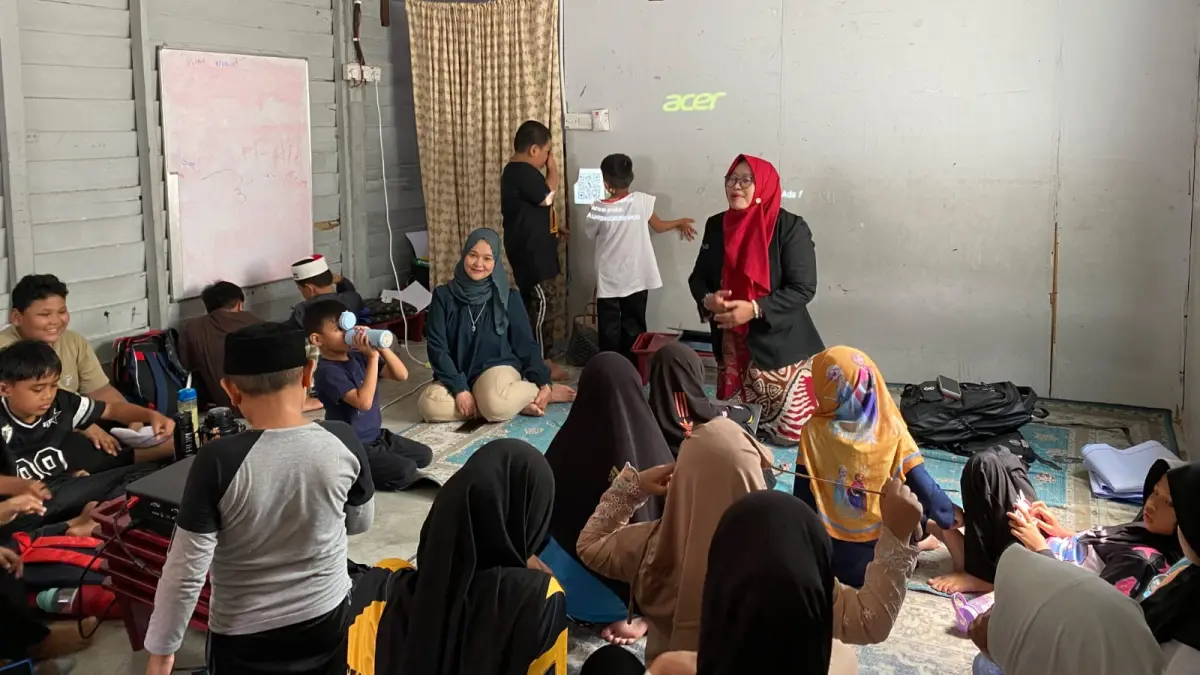 PkM Internasional UDB Malaysia: Penguatan Human Capital Anak Indonesia melalui Literasi AI dan Kewirausahaan
