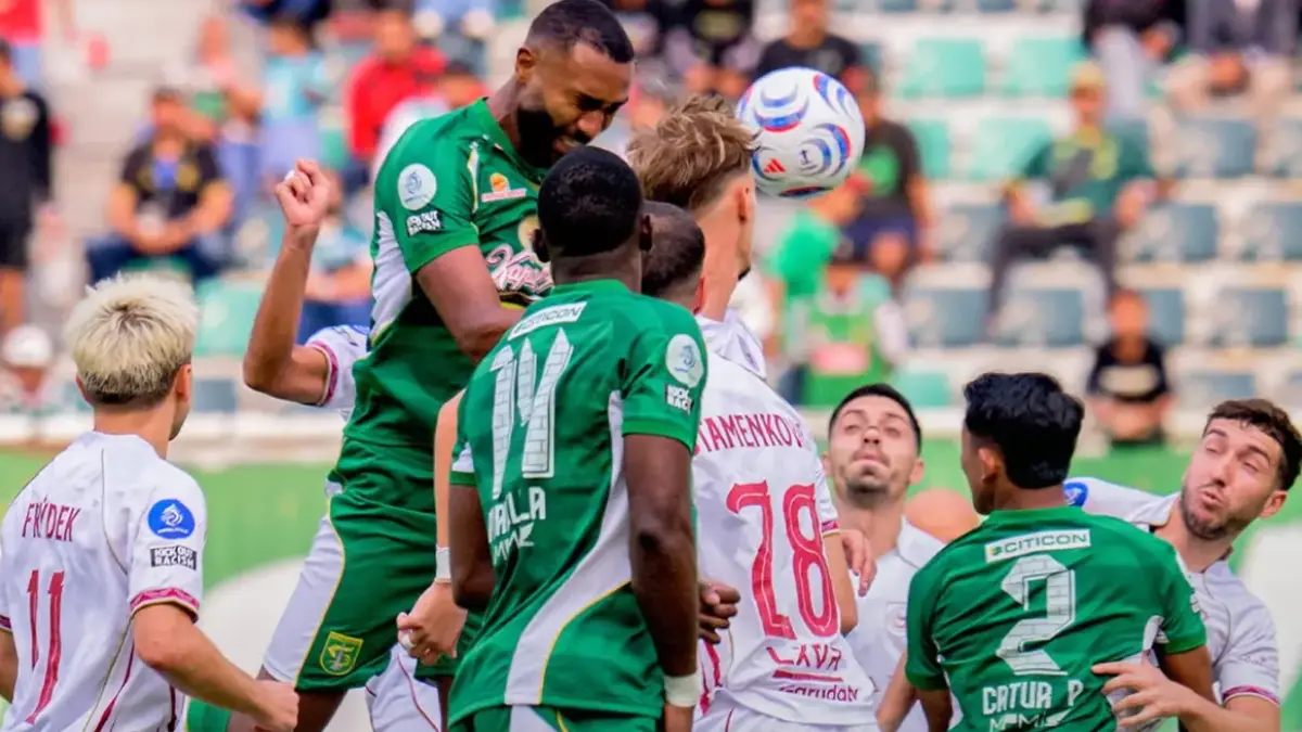 Persebaya Surabaya bermain imbang 1-1 kontra Garudayaksa FC di Stadion Gelora Bung Tomo (GBT). (Persebaya)