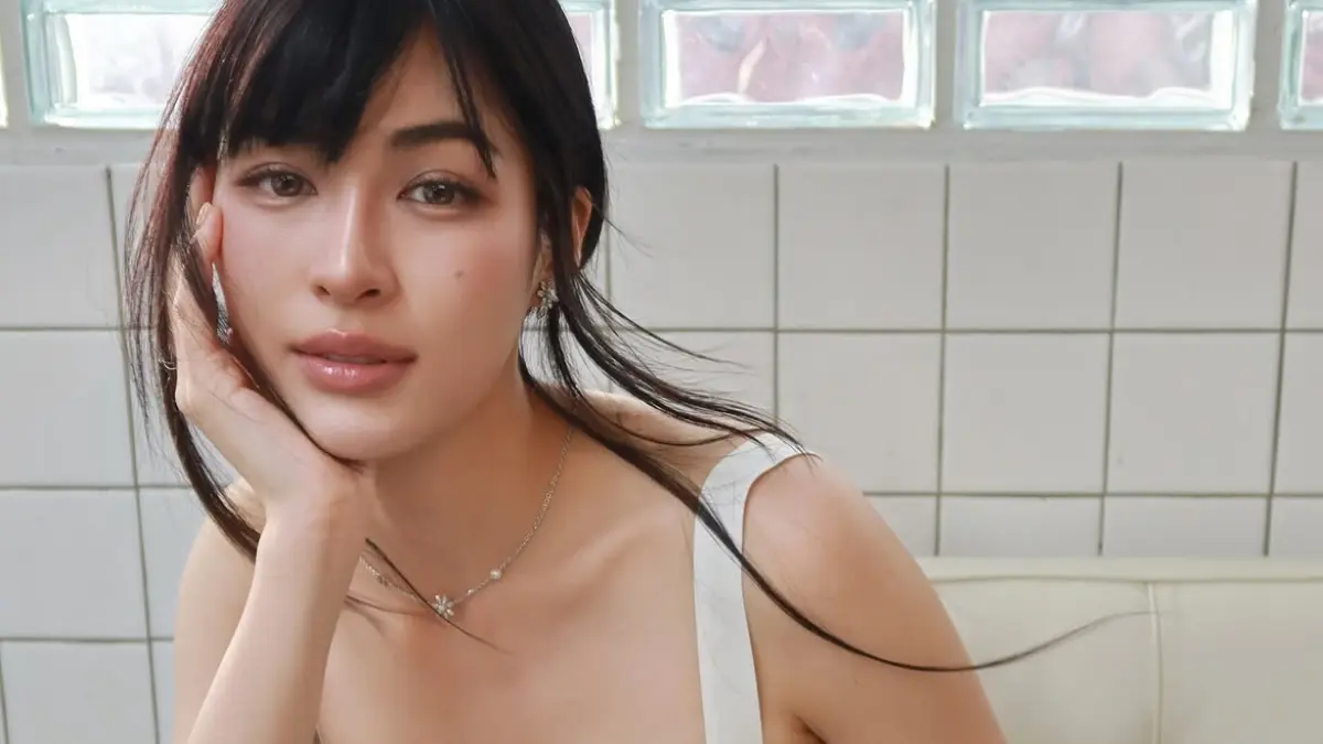Fakta unik Lingling Wong, wanita tercantik di dunia 2026 versi Netizens Choice Magazine. (Instagram: linglingkwong)