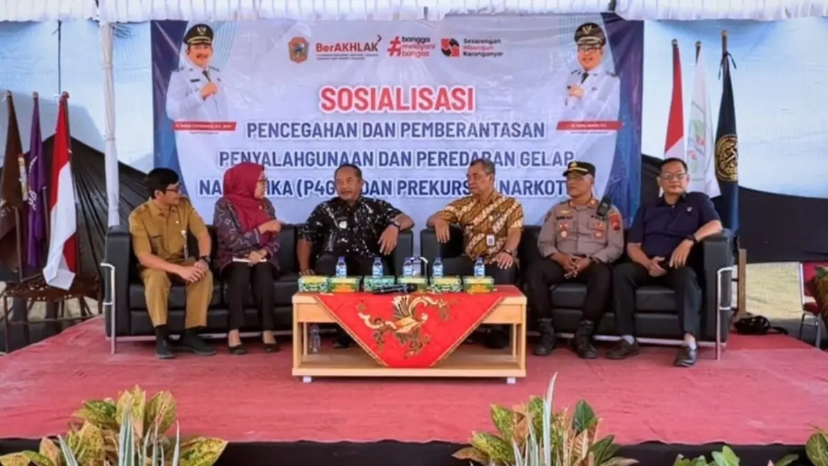 Bupati Karanganyar Rober Christanto sosialisasi pencegahan narkoba di SMAN Tawangmangu, Selasa (22/9/2026). (Ist)