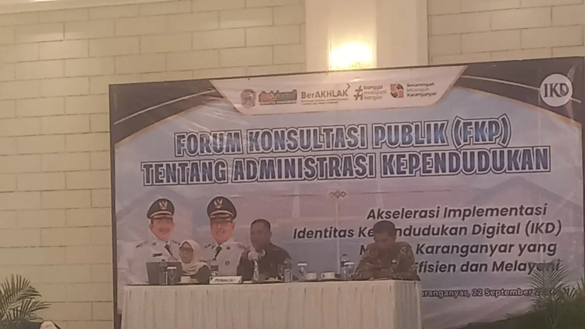 Forum konsultasi publik administrasi kependudukan di MCC Karanganyar, Selasa (22/9/2026). (Ist)