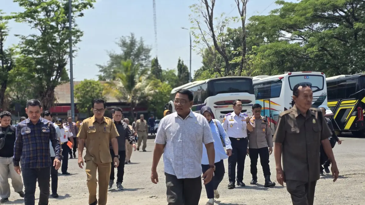 Komisi III DPRD Sragen menggelar sidak ke Terminal Pilangsari Kota Sragen, Selasa (22/9/2026). (Ahmad Khairudin/Radar Solo)