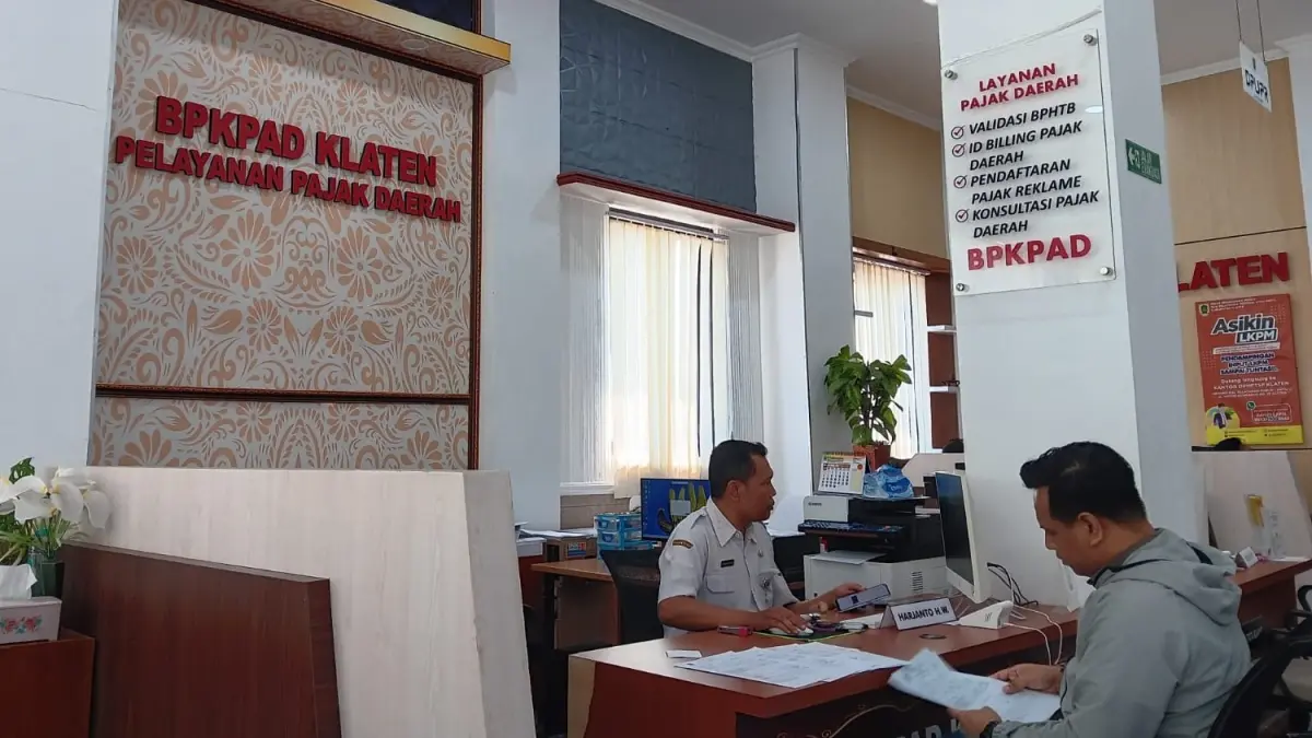 Layanan pajak daerah BPKPAD di Mal Pelayanan Publik (MPP) Kabupaten Klaten. (Angga Purenda/Radar Solo)