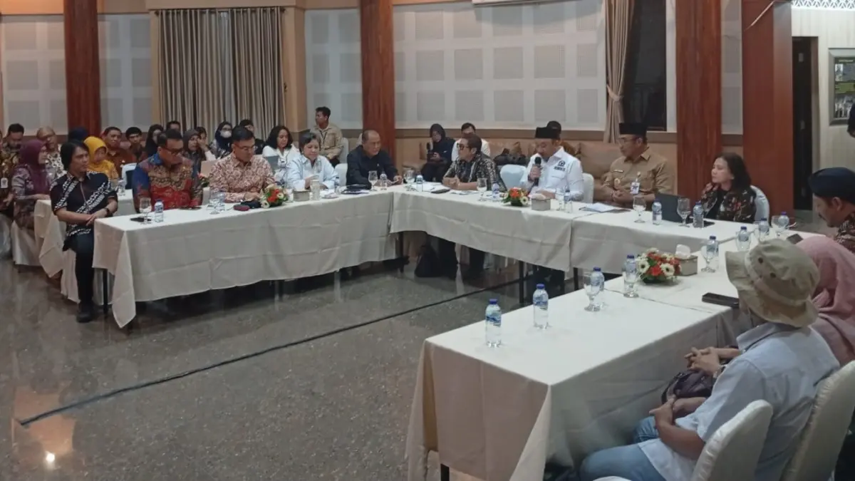 Audiensi antara Komisi X DPR RI dengan Pemkab Sragen di Museum Sangiran, Kamis (24/9/2026). (Ahmad Khairudin/Radar Solo)