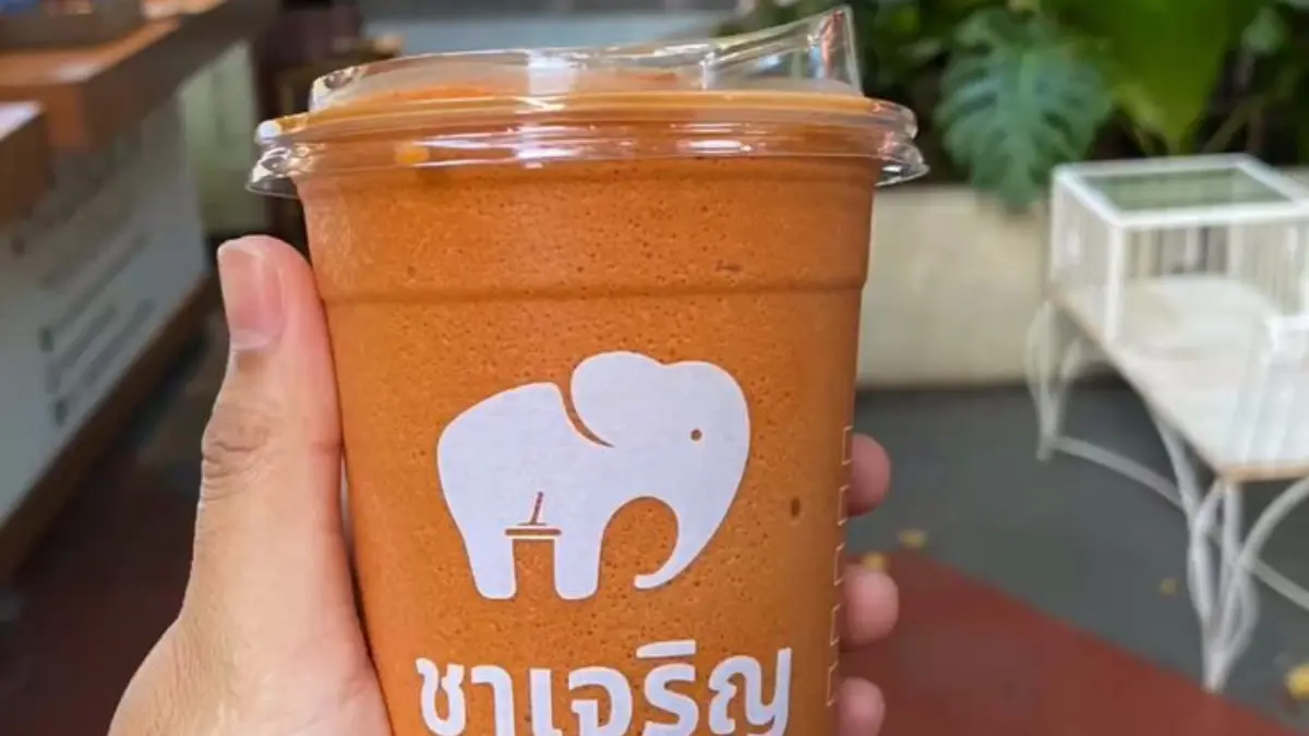 Thai tea punya ciri khas berwarna oranye. (Foto: Pinterest)