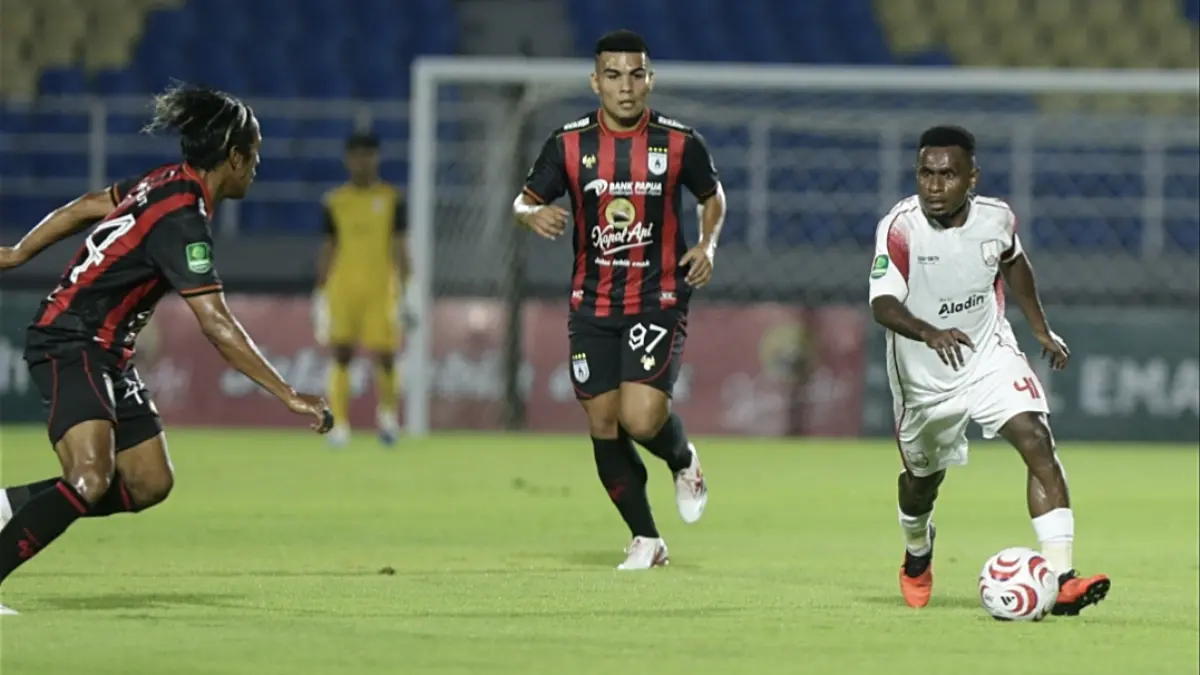 Pertandingan Persis Solo vs Persipura Jayapura di Stadion Gelora Delta Sidoarjo, Sabtu (26/9/2026). (Tim Media Persis Solo)