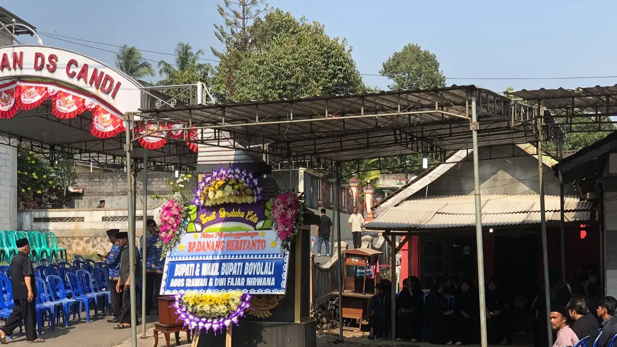 Suasana rumah duka di Dukuh Dukuhan, Desa Candi, Kecamatan Ampel, Kamis (1/10/2026) pagi. (ABDUL KHOFID/RADAR SOLO)