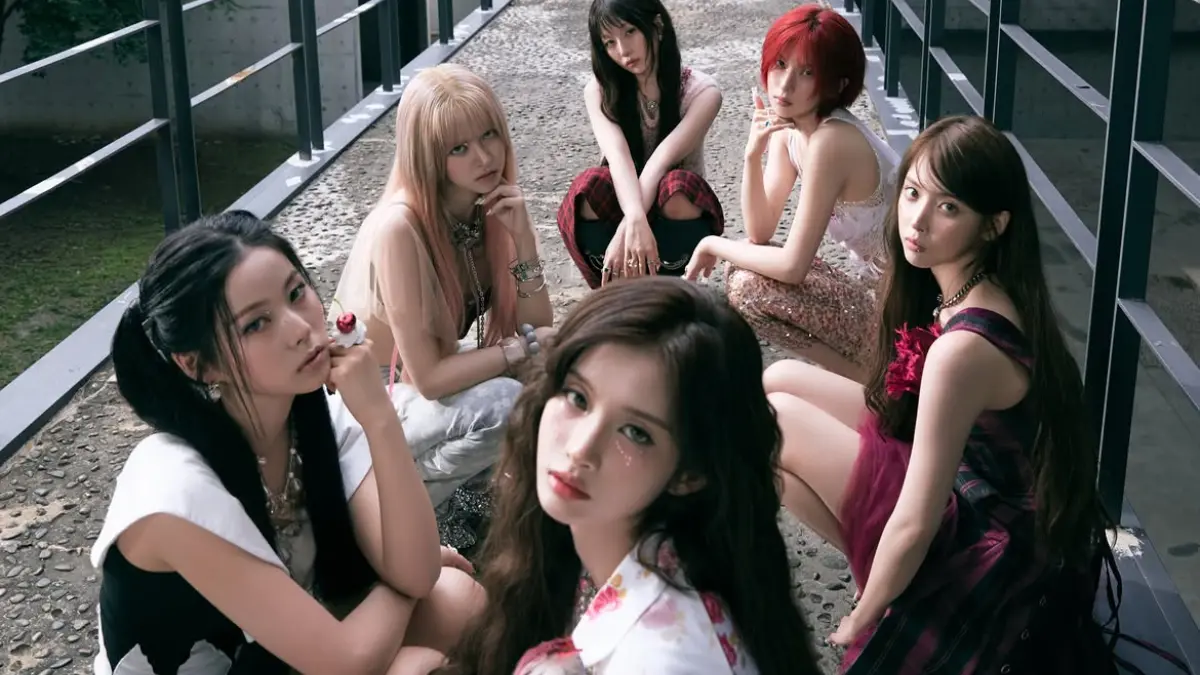 NMIXX bakal comeback dengan mini album keenam bertajuk Strange Muse pada 19 Oktober 2026.