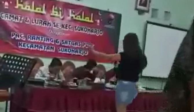 Video Camat Dan Lurah Di Sukoharjo Hadiri Halal Bi Halal Dengan Hiburan Biduan Viral Di Media Sosial (Istimewa)