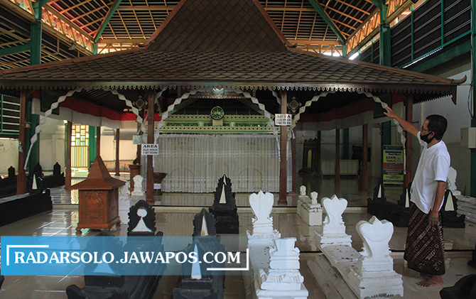 Masjid Alit di kompleks makam Kyai Ageng Gribig di Kecamatan Jatinom, Klaten.