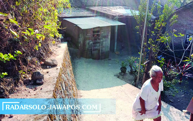 Anak Autis di Boyolali yang di kurung. (Ragil Listyo/Radar Solo)