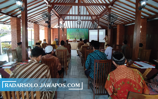 Pertemuan antara Kemenag Wonogiri, perwakilan CJH, dan stakeholder Wonoboyo, Wonogiri Kota, Senin (7/6).