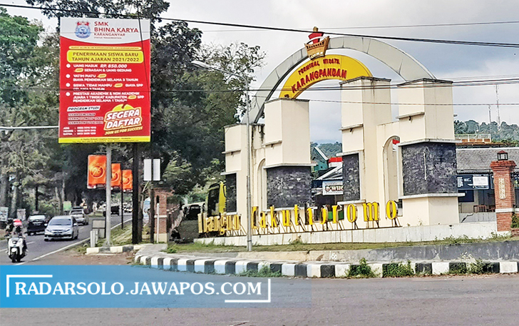 STRATEGIS: Terminal Bangun Makutoromo untuk transit wisatawan. (RUDI HARTONO/RADAR SOLO)