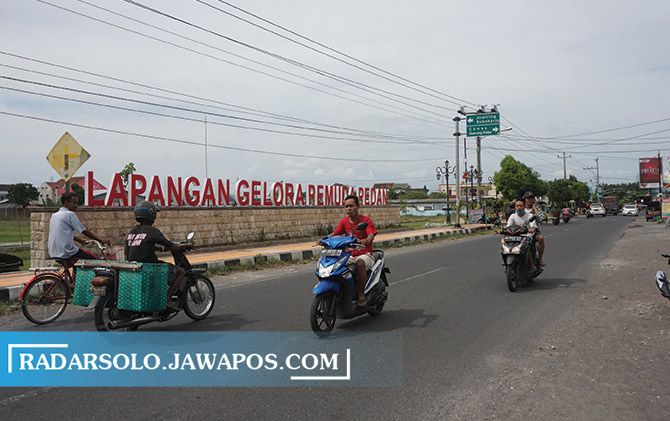 Lapangan Gelora Pemuda Pedan menjadi salah satu titik berpotensi kerumunan di malam tahun baru.