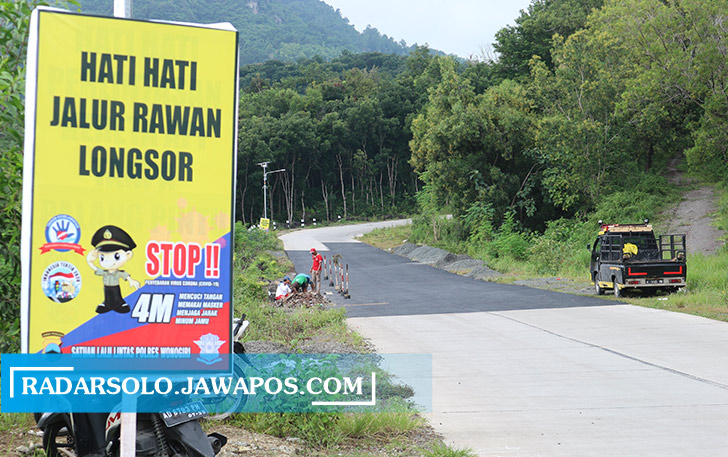 MULUS: Jalan lingkar kota yang rampung digarap 2019. Lokasi ini tidak masuk dalam daftar 29 titik jalan yang bakal diperbaiki tahun ini. (IWAN ADI LUHUNG/RADAR SOLO)