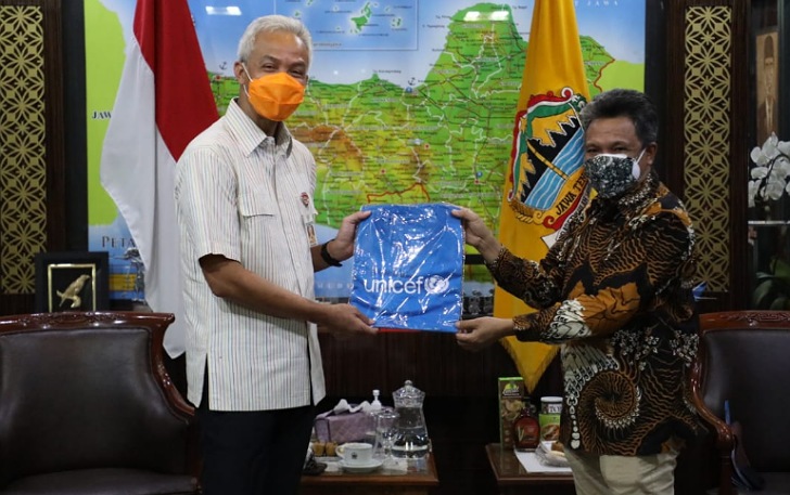 Kepala Perwakilan Unicef Indonesia di Surabaya Ermi Ndoen usai bertemu dengan Gubernur Jateng Ganjar Pranowo di kantornya, kemarin (28/9).