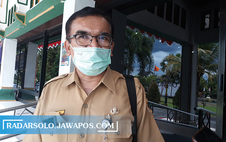 MEMBANGGAKAN: Wardani Sugiyanto dilantik menjadi Direktur Pembinaan SMK Kemendikbudristek. (ANGGA PURENDRA/RADAR SOLO)