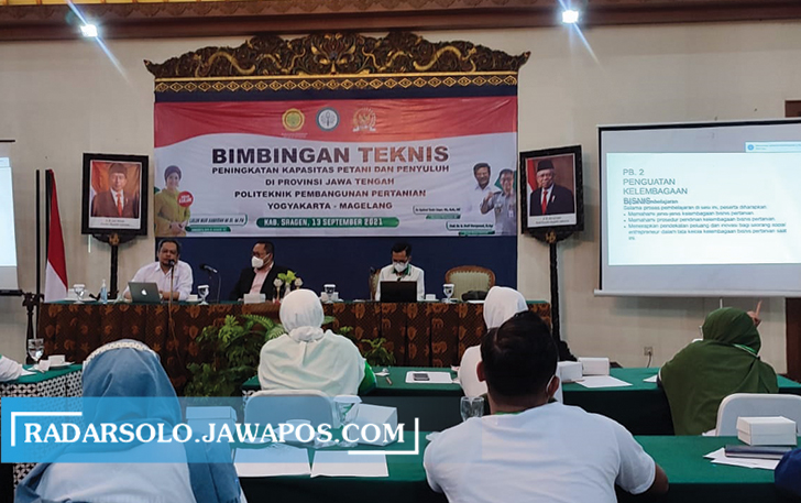 Bimtek Peningkatan Kapasitas Petani dan Penyuluh di Sragen, Senin (13/9). (AHMAD K/RADAR SOLO)