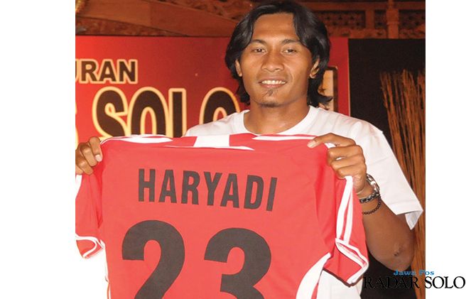 Haryadi Poethoel saat menjadi bagian dari skuad Persis di musim 2009.