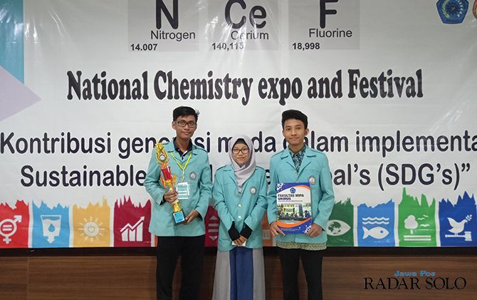 Produk karya Putri Indah Nurani bersama diakui di National Chemistry Expo and Festival.