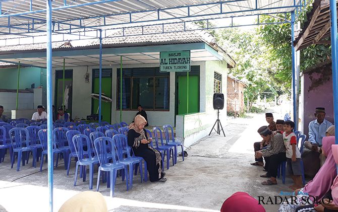 Suasana rumah duka di Desa Tlobong, Kecamatan Delanggu, Klaten, kemarin