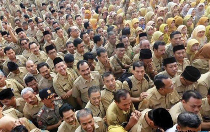Guru honorer yang mengajar di SMA/SMK wilayah Jateng segera jadi tanggungan pemprov