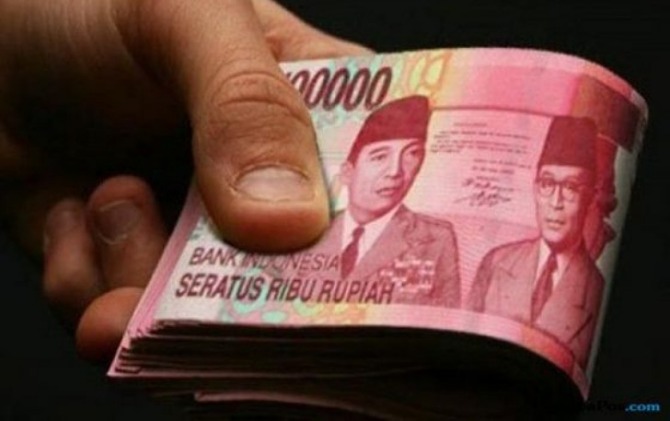 Ilustrasi uang. Perputaran uang selama periode Ramadhan-Idul Fitri 2024 di Solo Raya diproyeksikan tembus Rp 4,3 triliun .