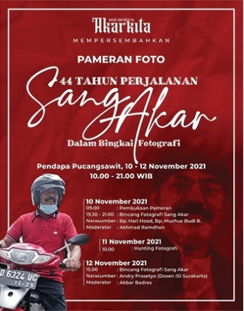Kegiatan Pameran Foto 44 Tahun Perjalanan Sang Akar FX Hadi Rudyatmo. (dok Akar Kita)