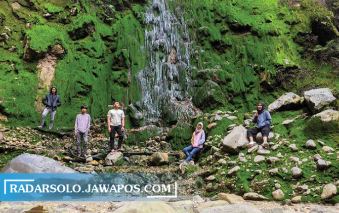 HARUS DIJAGA: Air Terjun Studio Alam, salah satu potensi wisata di Gunung Lawu. (RUDI HARTONO/RADAR SOLO)