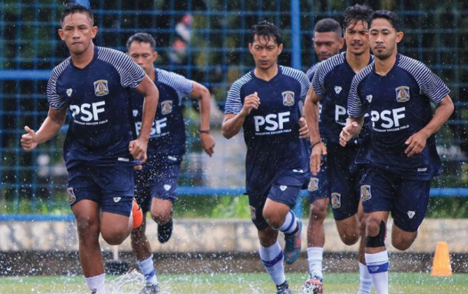 Ilustrasi para pemain Persiba Balikpapan berlatih keras saat mempersiapkan diri jelang kompetisi Liga 2 2021. (Dok Persiba Balikpapan)