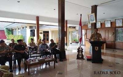 SAMBUTAN: Bupati Wonogiri Joko Sutopo hadiri launching SI-BaPer, Senin (9/3).