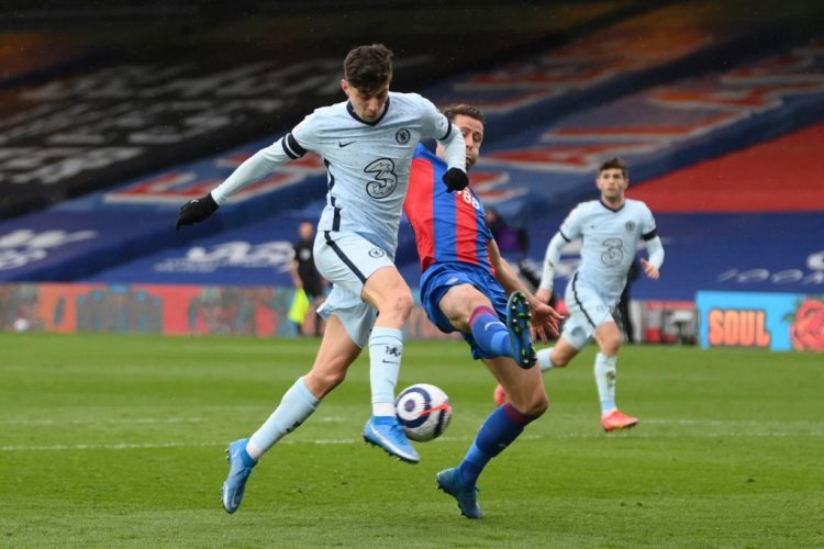 Havertz (kiri) jarang mendapatkan tempat di skuad Thomas Tuchel. (Mike Hewitt / POOL / AFP)