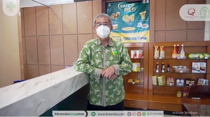 GUDANG GIZI: Direktur Utama RS Dr Oen Kandang Sapi Solo Dr william Tanoyo M Kes di Cafe Diet. (ISTIMEWA)