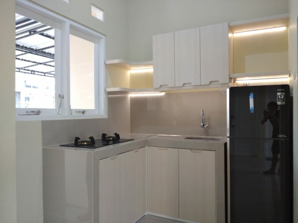 NYAMAN: Dapur rumah yang nyaman dapat menjadi healing di tengah kesibukan. (INTERARCH.ID FOR RADAR SOLO)