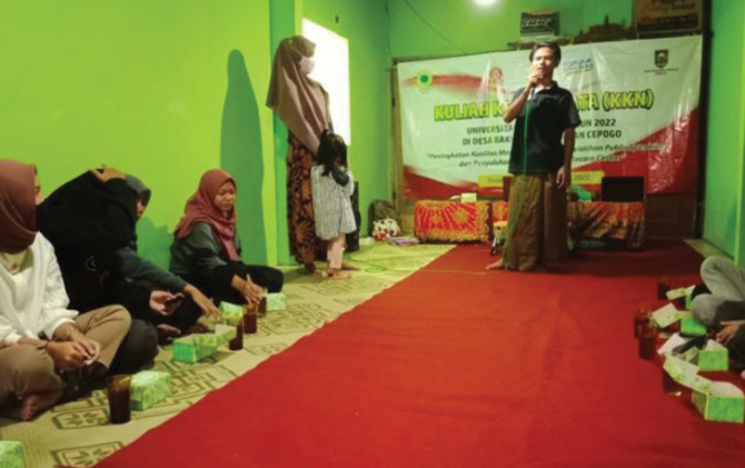 KKN yang dilaksanakan mahasiswa Fakultas Ilmu Komunikasi UBY Feri Setiawan dengan tema “Peningkatan Kualitas Masyarakat Melalui Pelatihan Public Speaking dan Sosialisasi Penggunaan Media Sosial Secara Cerdas di Desa Bakulan, Kecamatan Cepogo, Kabupaten Bo