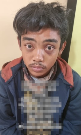 Pelaku curas yang berhasil diamankan. (ISTIMEWA)