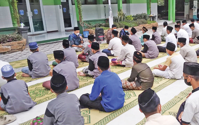 ANTUSIAS: Kegiatan tausiah di salah satu MTsN di Kota Solo. (ISTIMEWA)
