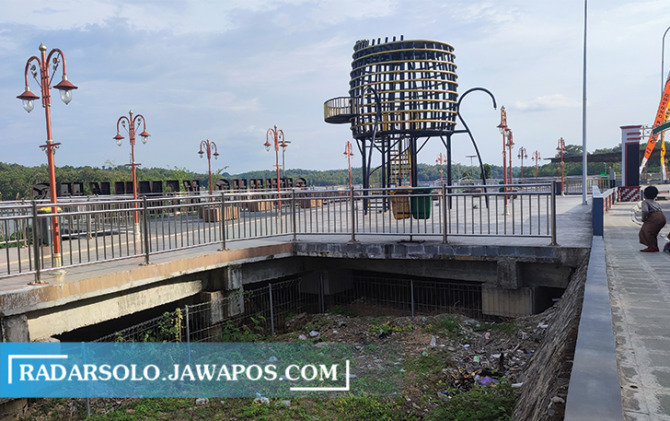 PERSIAPAN: New Kemukus Sragen akan diresmikan Rabu (27/4) mendatang. (AHMAD KHAIRUDIN/RADAR SOLO)